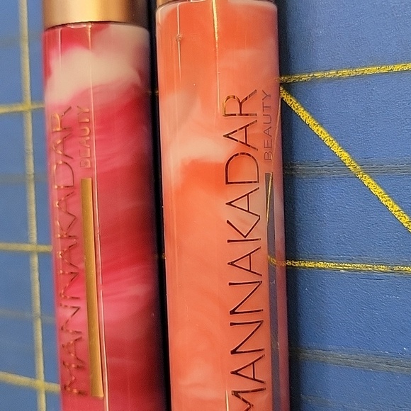 MannaKadar Pink and Orange Lip Gloss Set Sleek Design New Set of 2 - Picture 2 of 2
